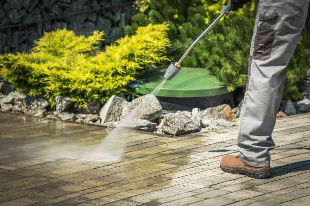 Best Roof Washing  in Madras, OR